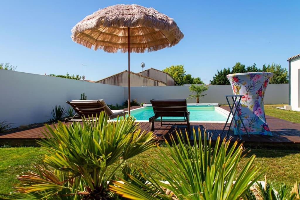 VILLA avec PISCINE chauffée trois chambres Saint-Sulpice-de-Royan Exterior foto